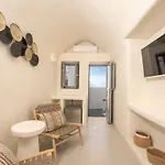 Cilon Santorini Hotel 4*