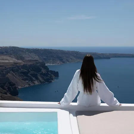 ホテル Cilon Santorini 4*