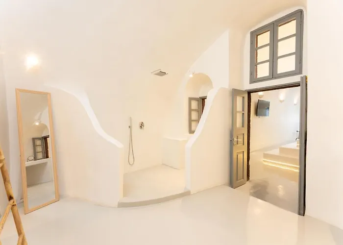 Cilon Santorini Hotel 4*