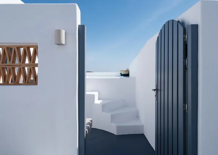 Cilon Santorini Hotel